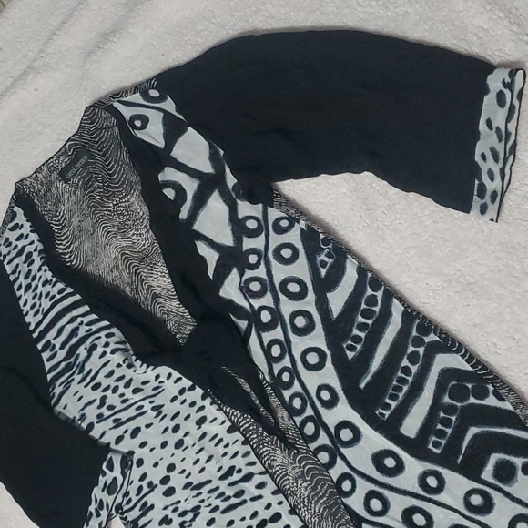 Carol Turner BLACK AND WHITE LONG KIMONO SIZE M(8-10) - Picture 2 of 12